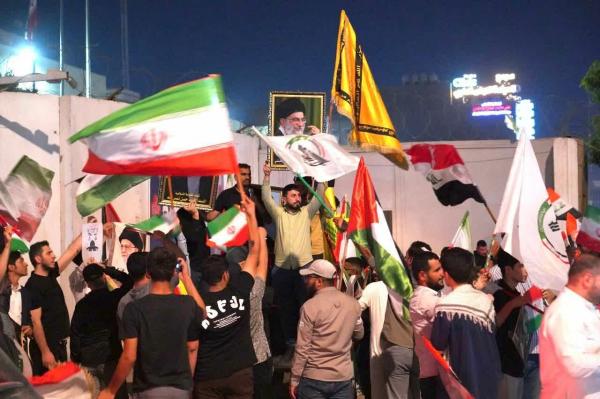 عراقی‌ها با رژه موتوری از حمله ایران به «تل‌آویو» حمایت کردند+تصاویر