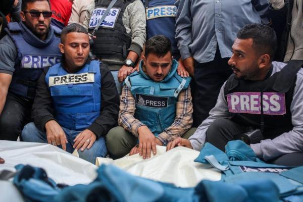 پولیتیکو: اتحادیه اروپا با سکوت خود همدست اسرائیل در جنایت غزه است
