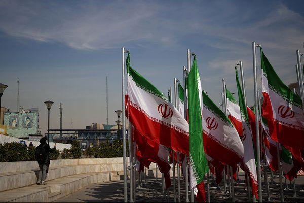  سکه پیشتاز شد، حباب طلا چاق شد/ دو عامل نوسان بازار ارز 