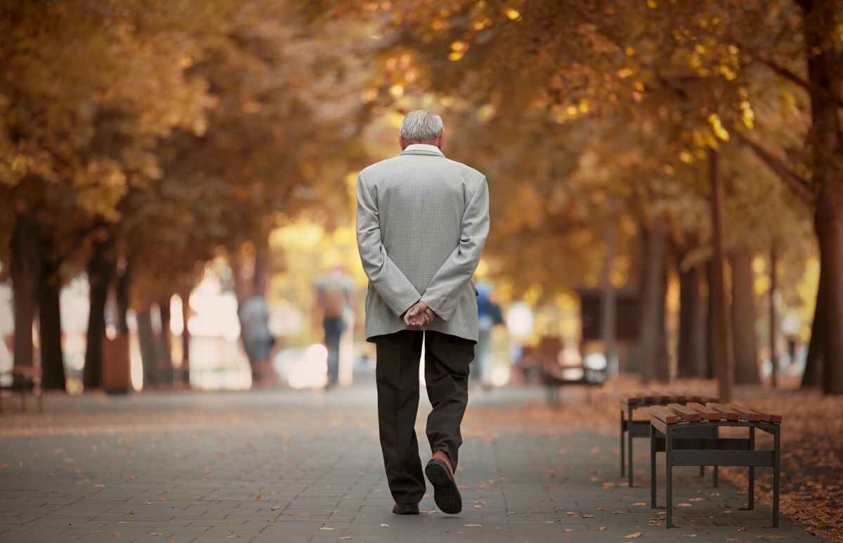 تراپی برای این افراد جواب نمی‌دهد | اگر مادر یا پدر افسرده دارید به این توصیه‌ها عمل کنید