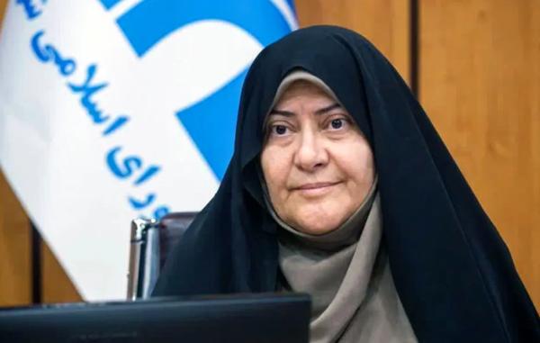  اشدری: برخی مصوبات شورا توسط مدیران شهری در قزوین اجرا نمی شود 