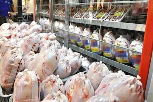 رئیس اتاق اصناف رشت: نظارت بر توزیع و فروش مرغ افزایش می‌یابد
