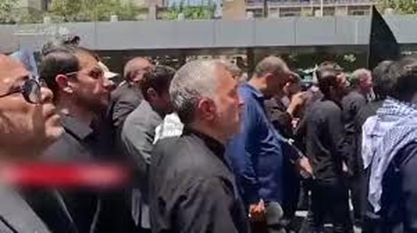  حضور وزیر آموزش و پرورش در مراسم تشییع برادر شهیدش/ ویدئو 