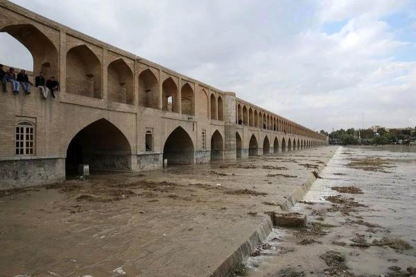  بازگشایی زاینده‌رود از فردا سه‌شنبه به مدت محدود 