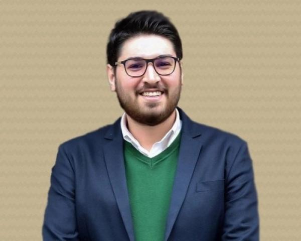 بیوگرافی سهیل بیرقی کارگردان فیلم بیداد+ عکس هایش با امیر جدیدی