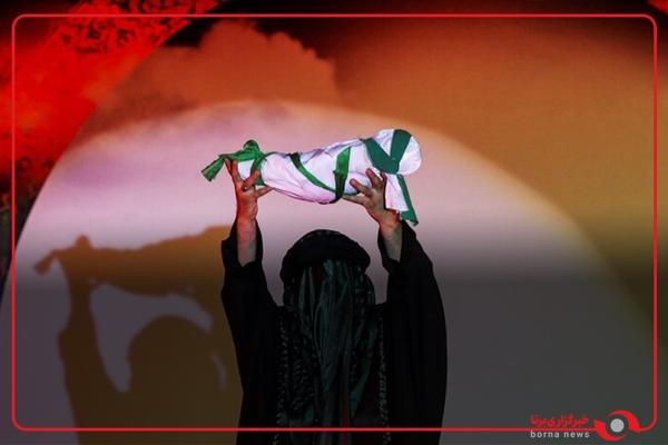  گریه حرمله وسط اجرای تعزیه حضرت علی اصغر، حسینیه معلی را بهم ریخت 
