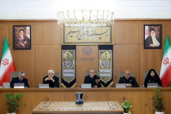  پزشکیان: ایران آماده همکاری تمام عیار با شورای همکاری خلیج فارس است 