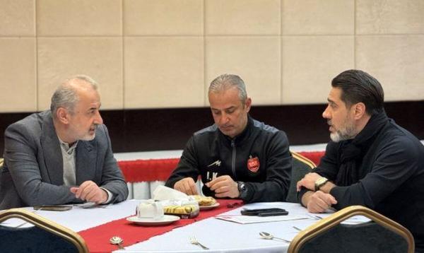 پرسپولیس چطور نقلوانتقالات را تمام میکند؟