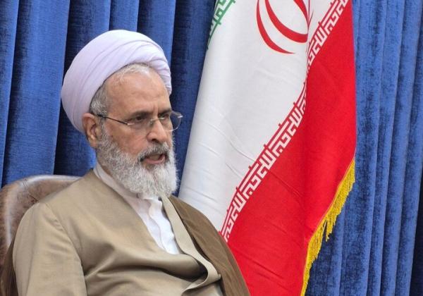 تقدیر از مراجع عظام درمورد فتوای محارب بودن تهدیدکنندگان رهبر انقلاب