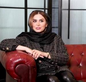 دلبری نجمه جودکی با استایل بامزه و قرتی با شال و کلاه زمستانی