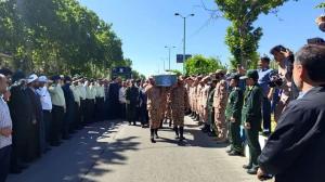پیکر شهید تجاوز رژیم صهیونیستی در نهاوند تشییع شد