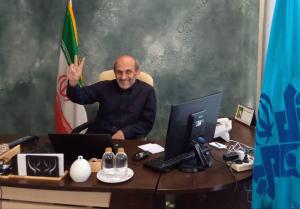 رئیس سازمان صداوسیما در دفتر کار جدیدش + عکس