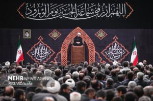 دومین شب از مراسم عزاداری حضرت سیدالشهدا(ع) در حسینیه امام برگزار شد