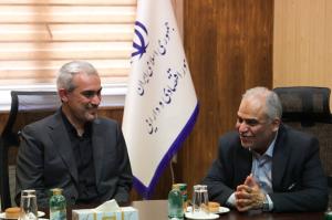 خدمترسانی به مردم باقوت بیشتر ادامه دارد/ عزم وزارت اقتصاد برای پیشبرد اهداف اقتصادی