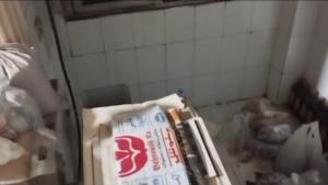 اولین تصاویر از محل کشف ۱۲۷ کیلو انواع مواد اولیه انفجاری | ویدئو