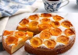 طرز تهیه کیک زردآلو؛ یک عصرانه خاص و خوشمزه