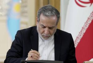 عراقچی: اگر ترامپ توافق می خواهد باید لحن غیرقابلقبول خود را نسبت به رهبری کنار بگذارد
