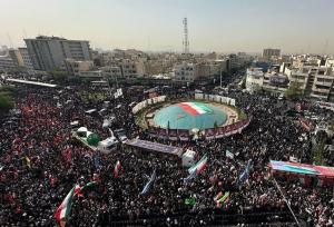 آرامگاه سرداران شهید باقری و محرابی در قطعه ۲۴