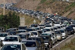بازار داغ بی قانون کرایههای نجومی تهران به شمال/ وزارت راه نظارت کند!
