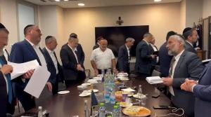 دعای خاخامهای یهودی برای نابودی ایران همزمان با جنگ