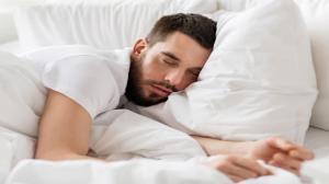 خواب بیش از حد چه بلایی بر سر مغز می آورد؟